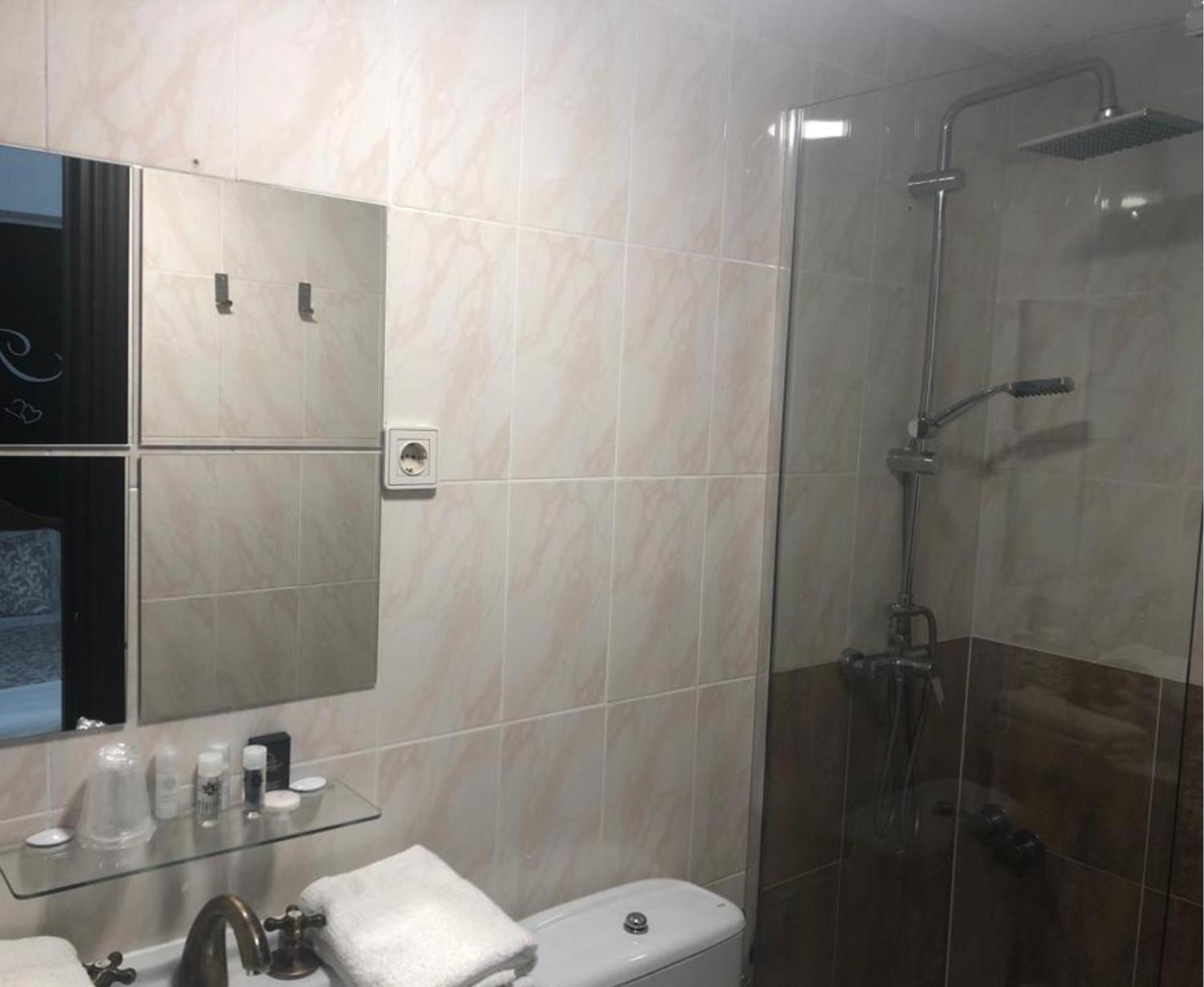 Hostal Victoria Altura ภายนอก รูปภาพ